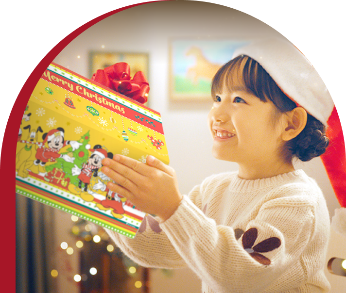 プレゼントを受け取る女の子
