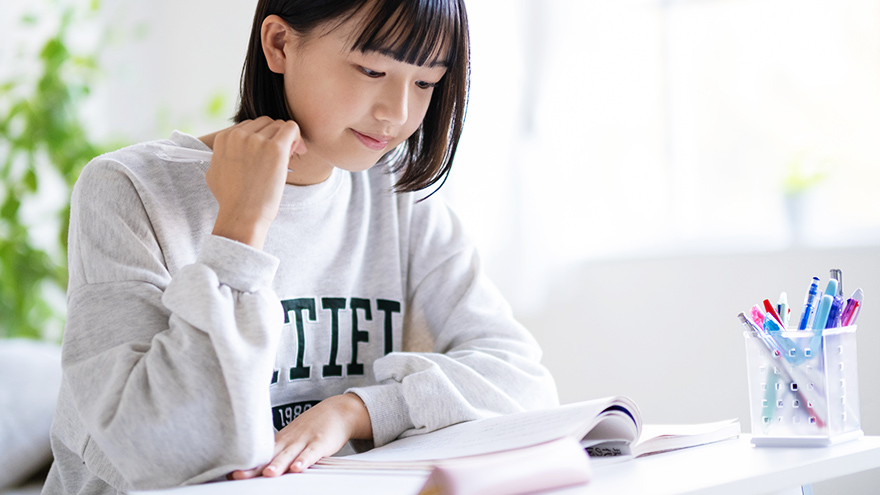 副教科の勉強法を伝授！テスト直前の対策や効率良く進めるポイントを解説